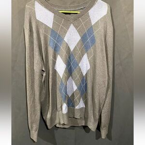 Banana Republic long sleeve v neck gray sweater